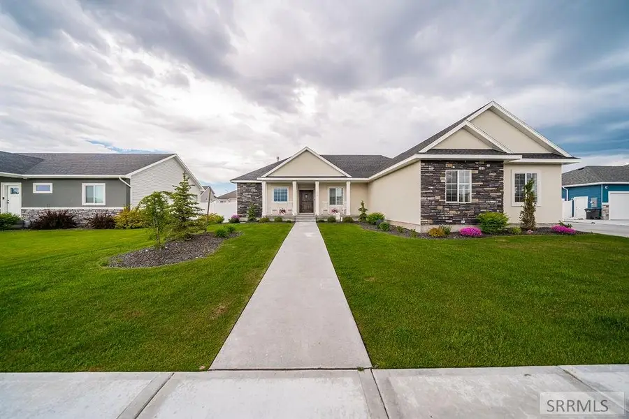 728 Regency Lane, Idaho Falls, ID 83402 - #3