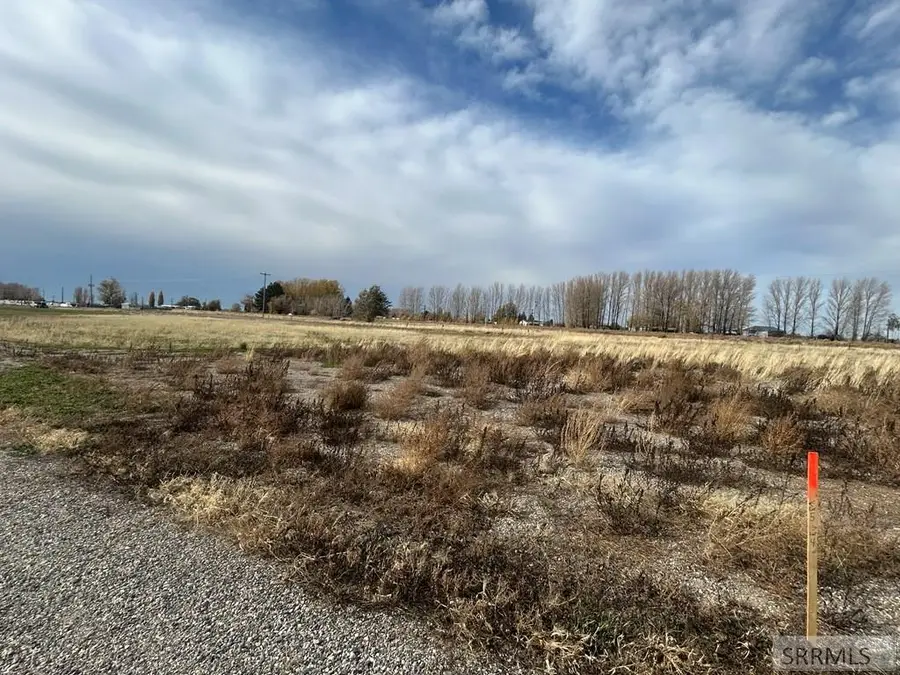 L6B1 330 N, Blackfoot, ID 83221 - #2