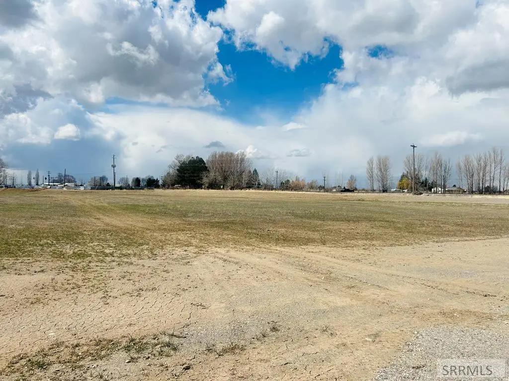L7 B1 330 N, Blackfoot, ID 83221 - #1