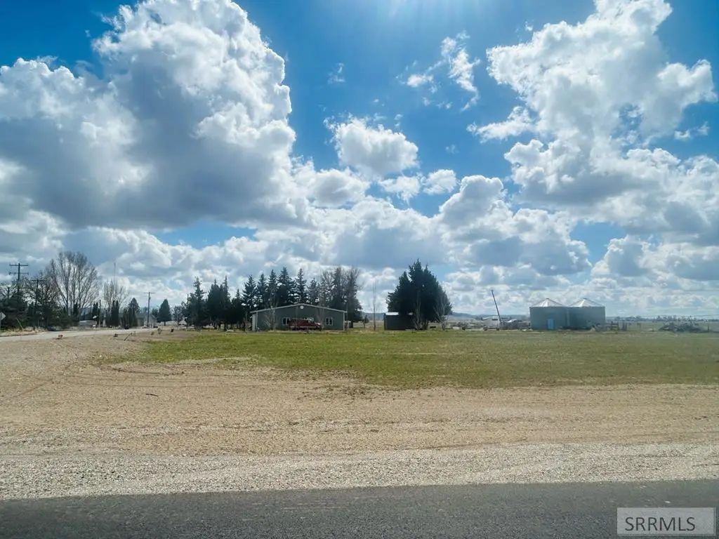 L13 B1 330 N, Blackfoot, ID 83221 - #1