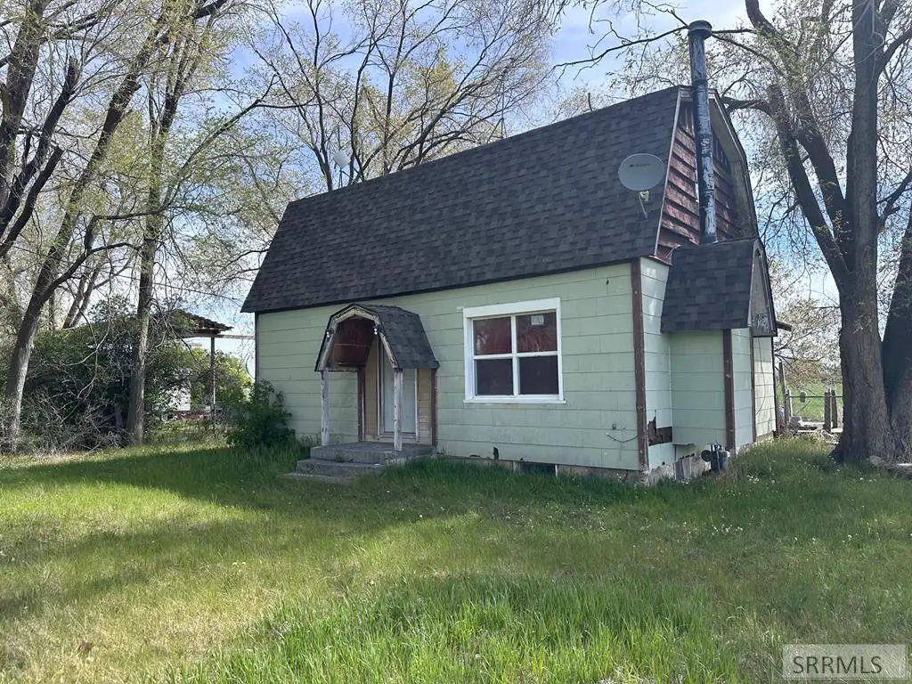 265 625 West, Blackfoot, ID 83221 - #1
