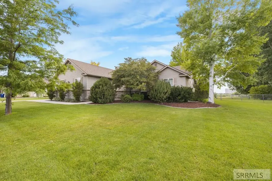 6206 Foxrun Drive, Idaho Falls, ID 83401 - #2