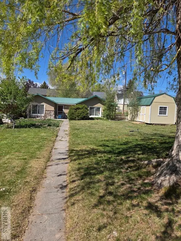 391 6th Street, IDAHO FALLS, ID 83401