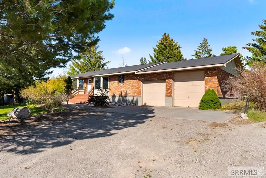 6685 Iona Road, Idaho Falls, ID 83401 - #3