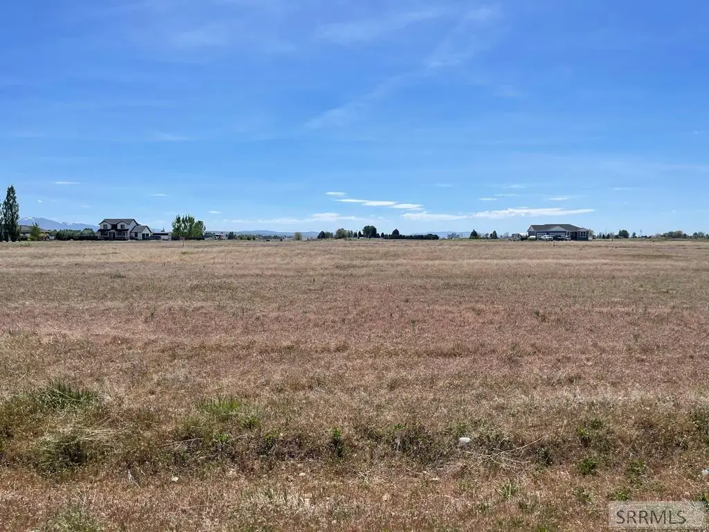 427 270 N, Blackfoot, ID 83221 - #1