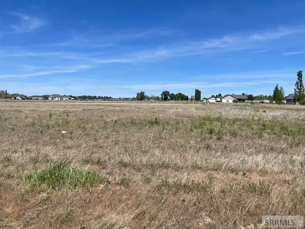 422 260 N, BLACKFOOT, ID 83221