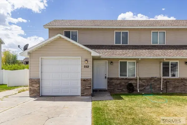752 Meppen Drive, IDAHO FALLS, ID 83401