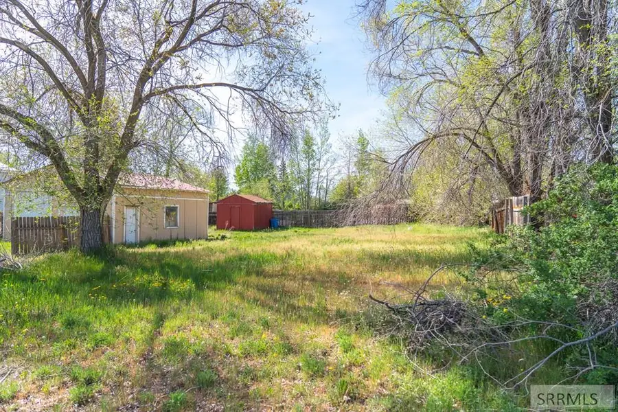 430 6th S, Saint Anthony, ID 83445 - #2