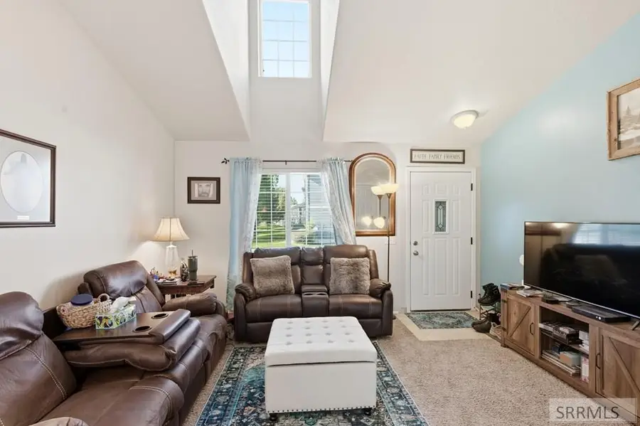 430 Dugout Way, Idaho Falls, ID 83401 - #3