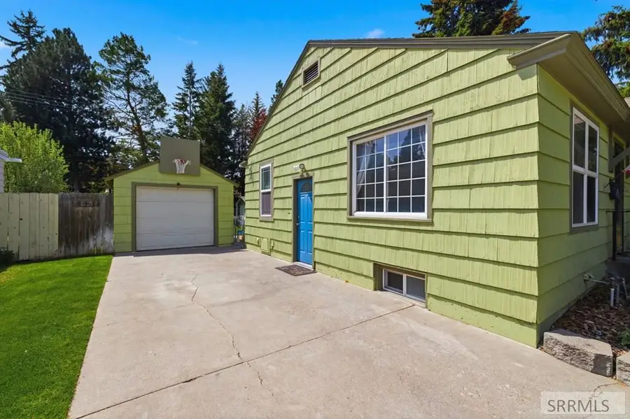 224 24th Street, Idaho Falls, ID 83404 - #3