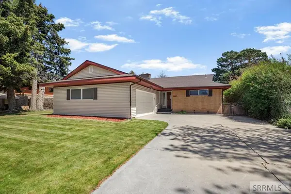 1993 Azalea Drive, IDAHO FALLS, ID 83404