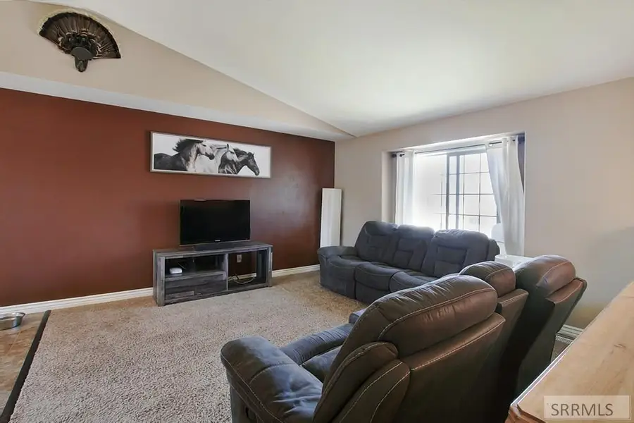 4364 High Desert Drive, Ammon, ID 83406 - #3