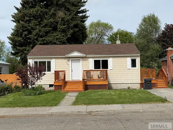 1137 Ada Avenue, IDAHO FALLS, ID 83402