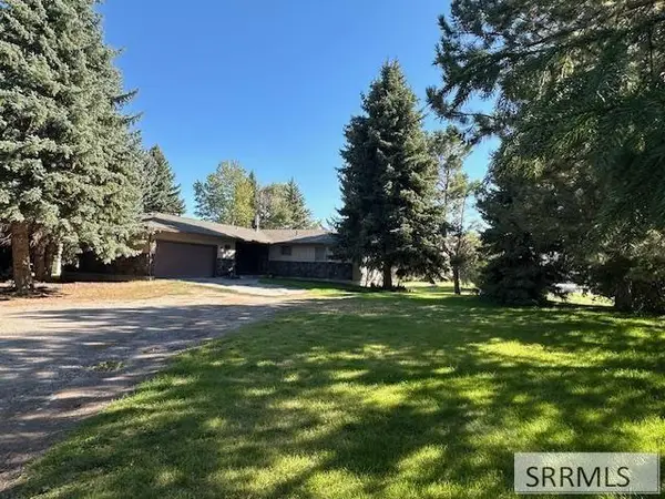 643 100 S, BLACKFOOT, ID 83221