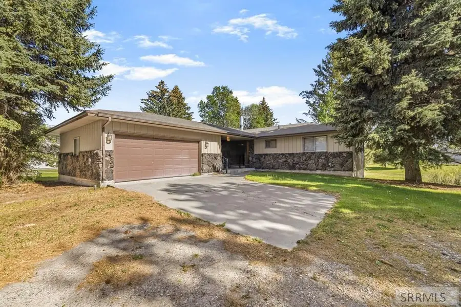 643 100 S, Blackfoot, ID 83221 - #3