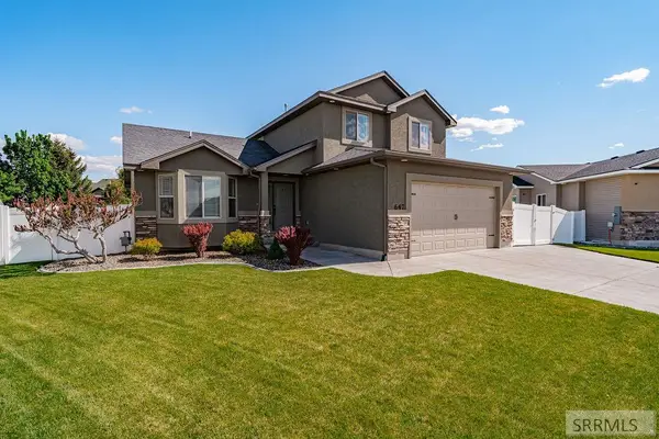 647 Emma Court, IDAHO FALLS, ID 83402