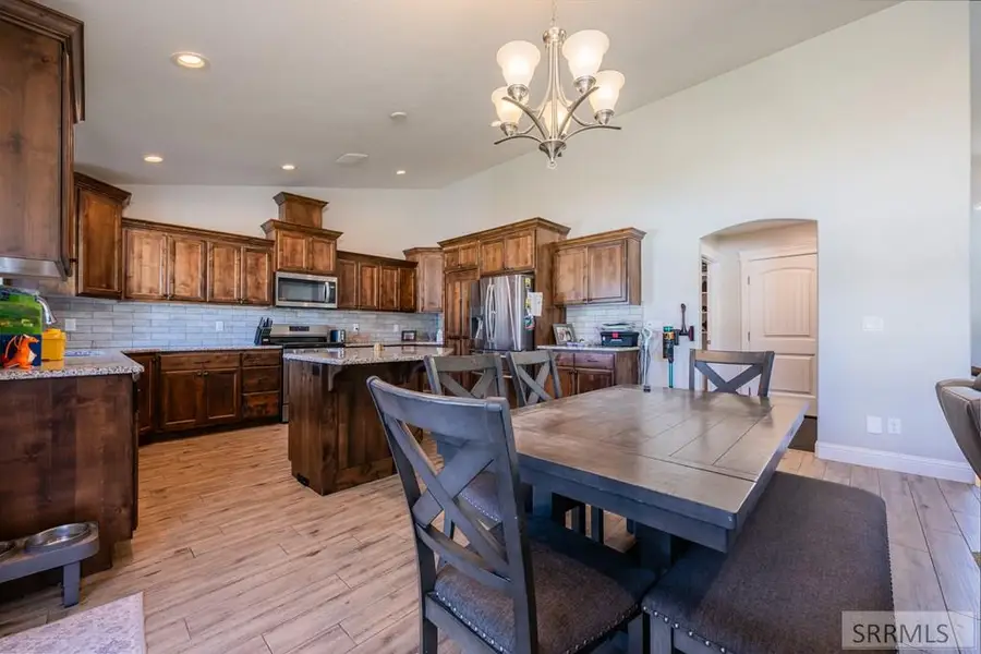 5333 Thatcher Avenue, Idaho Falls, ID 83404 - #3