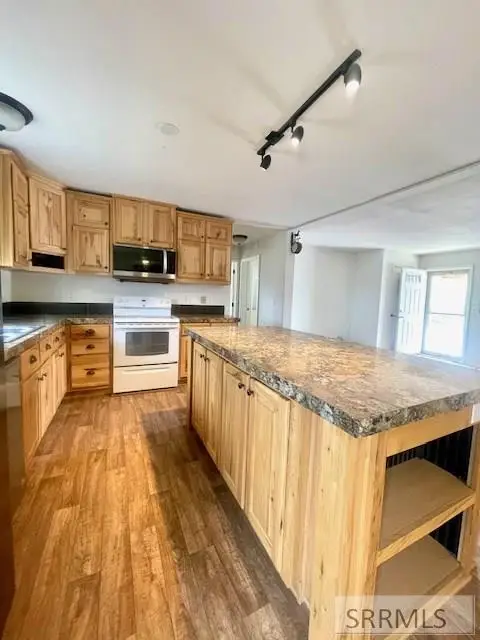 3075 2500 N, Arco, ID 83213 - #3
