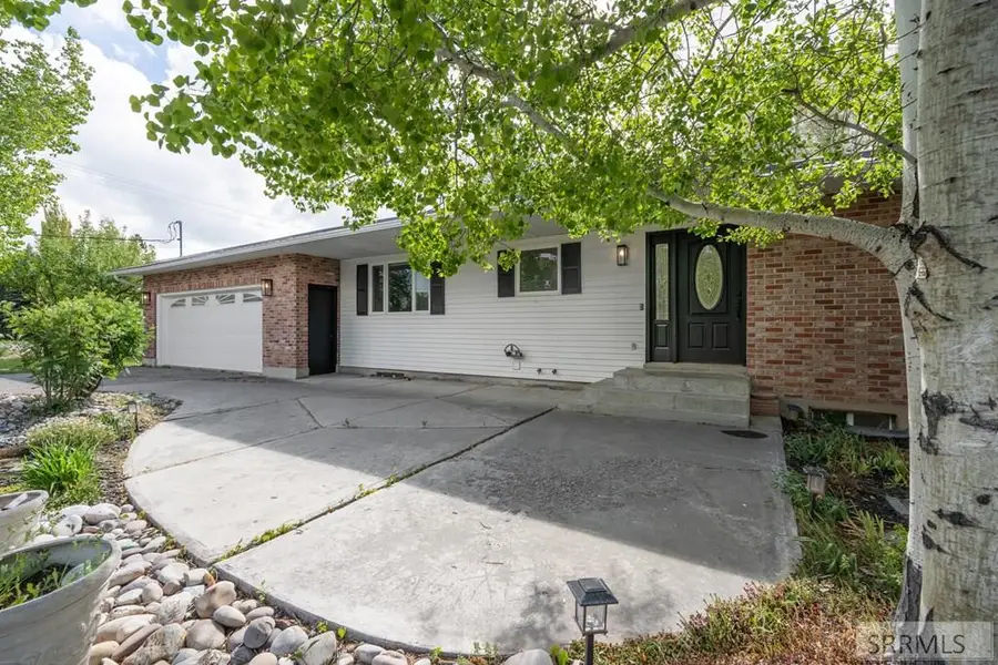 4293 2000 W, Rexburg, ID 83440 - #3