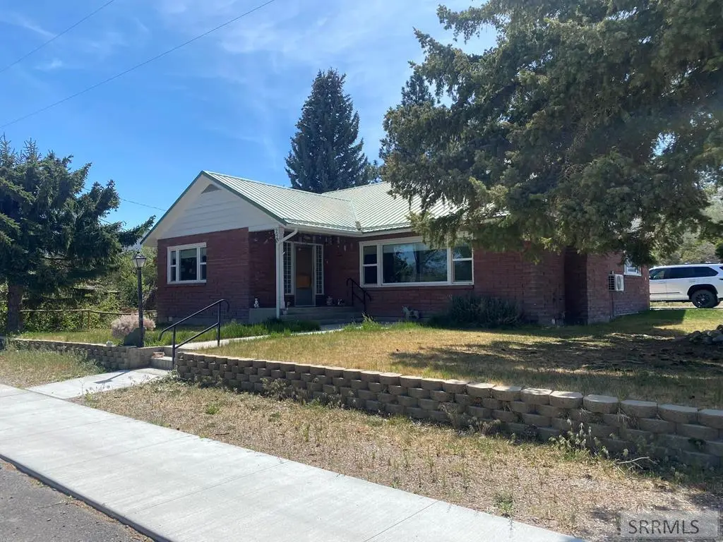 220 N 9th Street, Challis, ID 83226 - #1