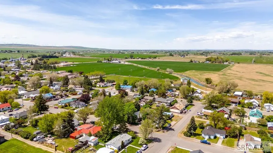 483 1st W, Ririe, ID 83422 - #2