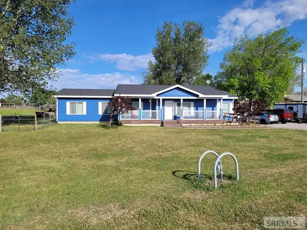1282 1100 E, SHELLEY, ID 83274