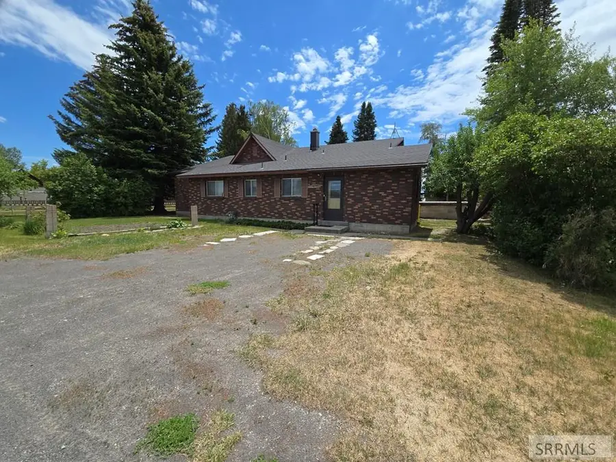 1659 3000 W, Rexburg, ID 83440 - #2