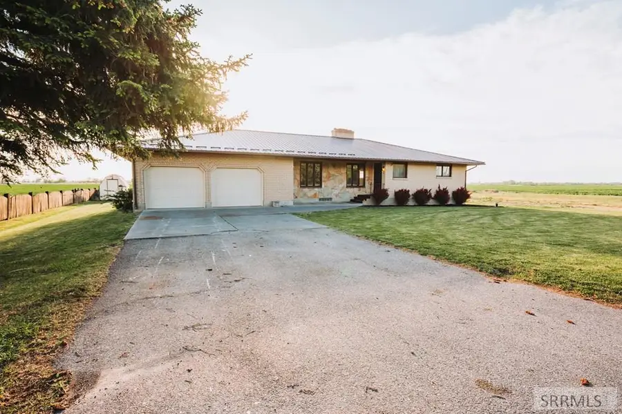 202 Cottonwood Lane, Blackfoot, ID 83211 - #2