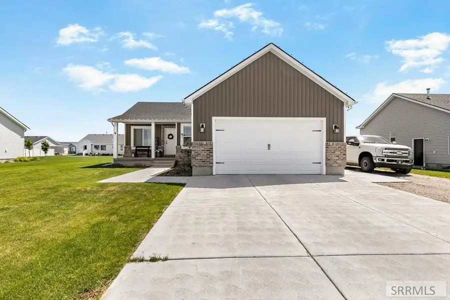 3716 Ventura Avenue, Idaho Falls, ID 83401 - #2