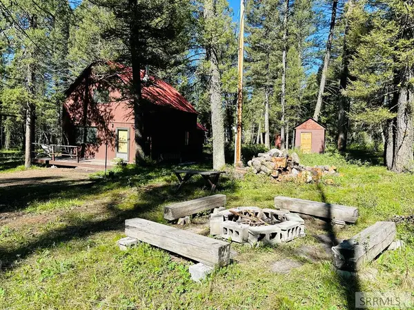 4159 Wooded Lane, ISLAND PARK, ID 83429