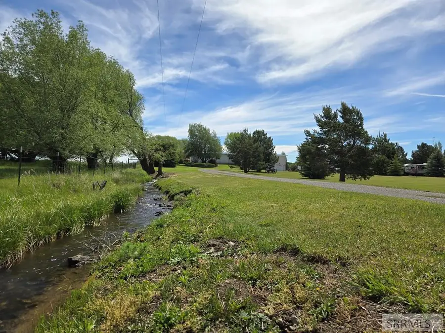 674 2800 E, Saint Anthony, ID 83445 - #3