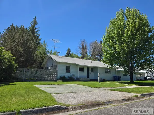 542 1st N, ST ANTHONY, ID 83445