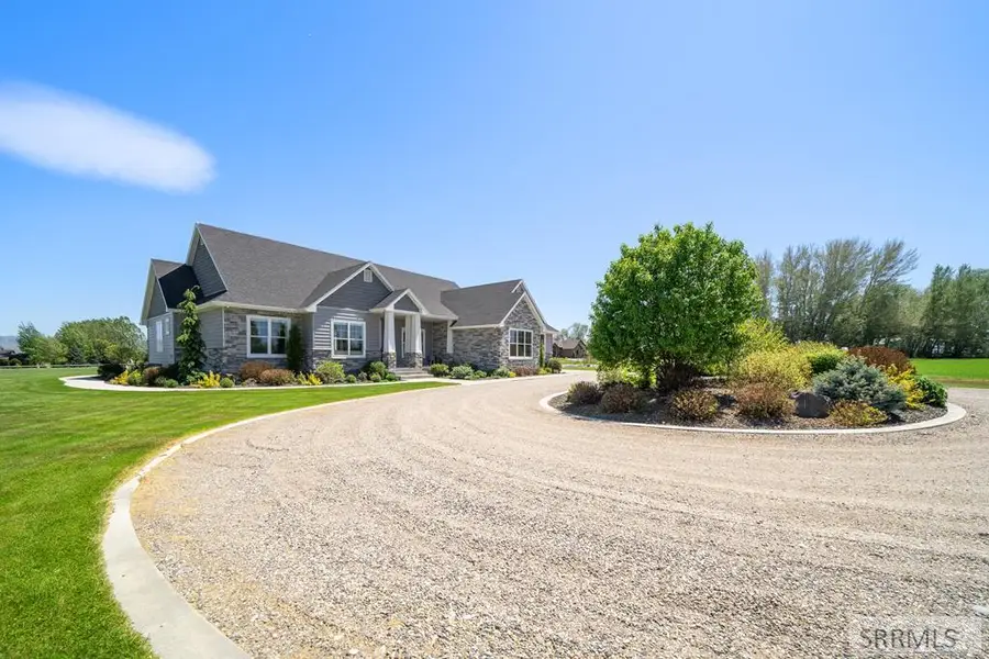 1059 N 575 E, Firth, ID 83236 - #2