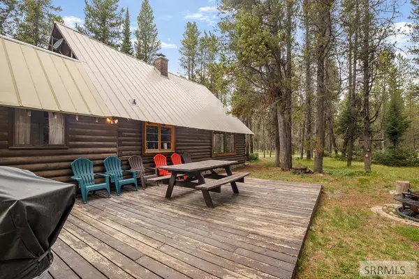 4148 Shoshone Avenue, ISLAND PARK, ID 83429
