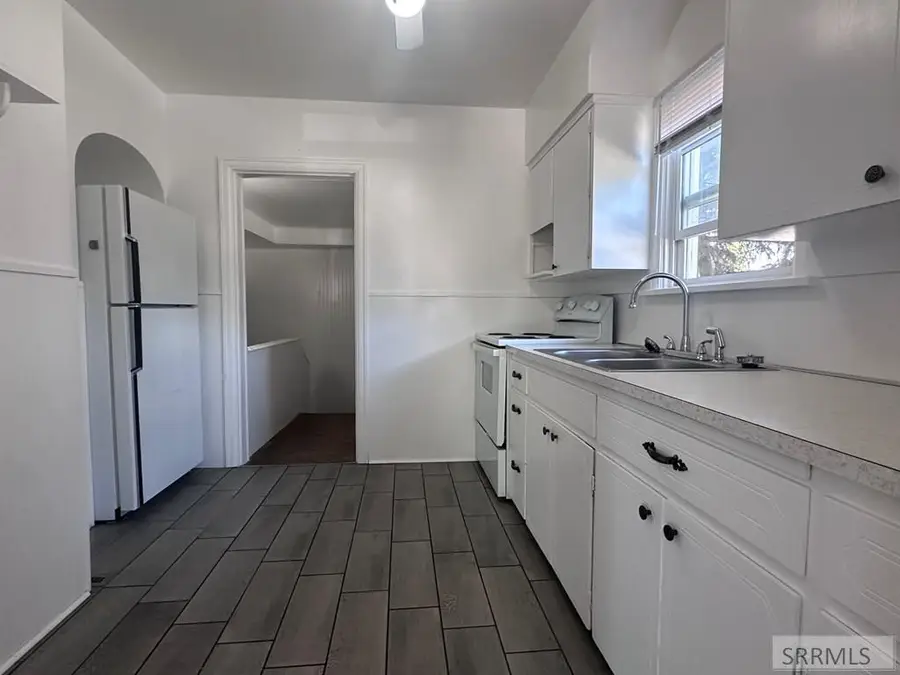 402 3rd Street, Idaho Falls, ID 83404 - #2