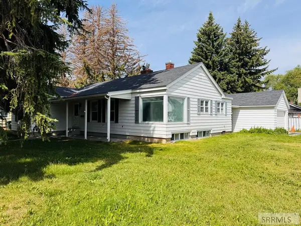 321 Stout Avenue, BLACKFOOT, ID 83221