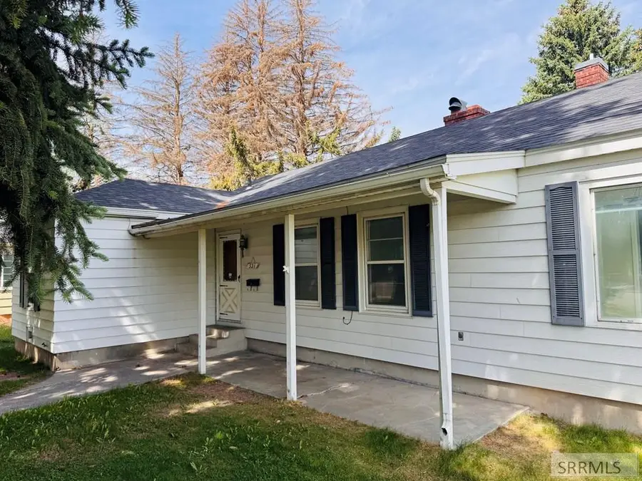 321 Stout Avenue, Blackfoot, ID 83221 - #2