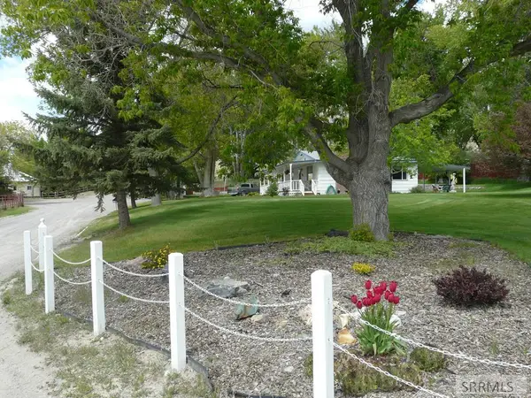 560 Front Street, ARCO, ID 83213