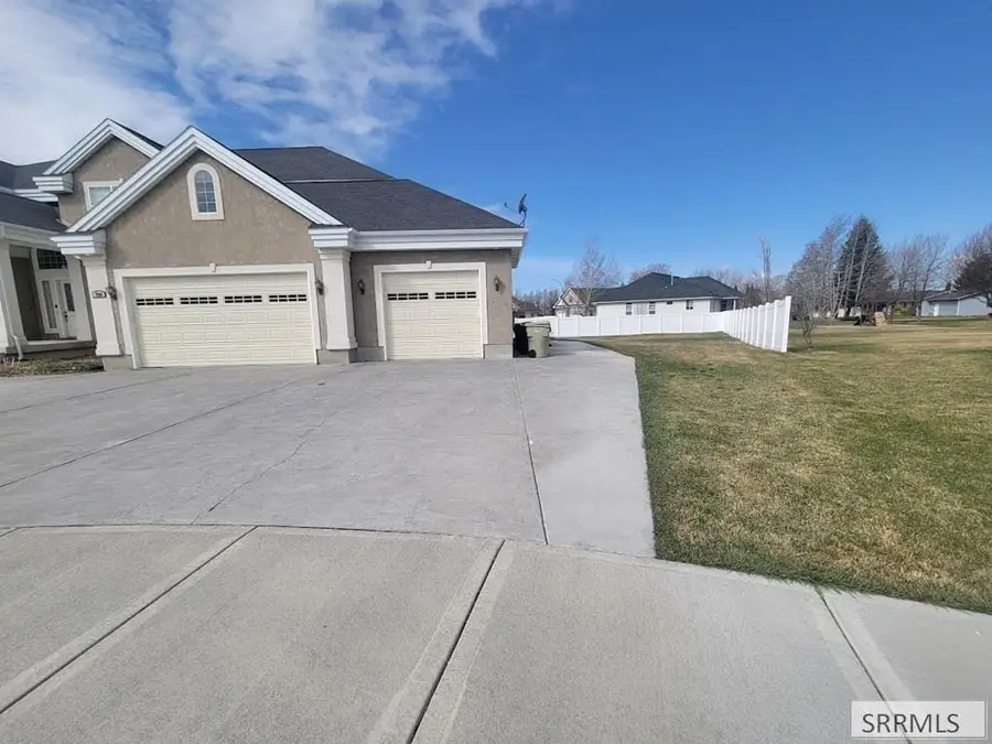 799 Wolfcreek Circle, Idaho Falls, ID 83401 - #3