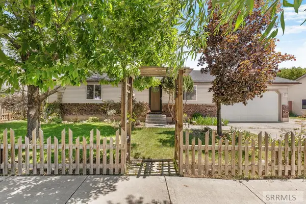1409 Ridgewood Drive, AMMON, ID 83406