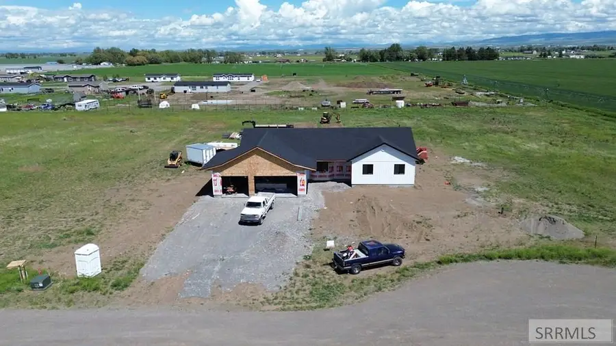 270 Heritage Way, Saint Anthony, ID 83445 - #2