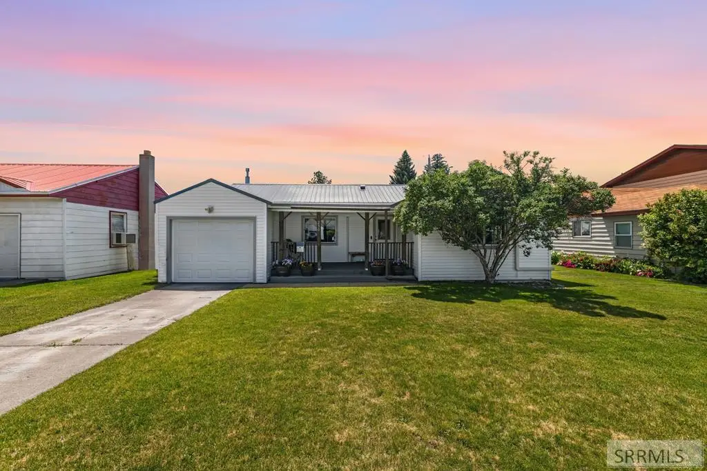 230 Shelley Street, Idaho Falls, ID 83402 - #1