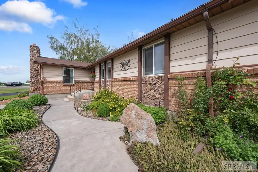 2224 Highway 33, Sugar City, ID 83448 - #2