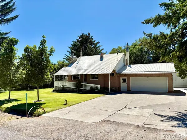 1887 N 36th E, IDAHO FALLS, ID 83401