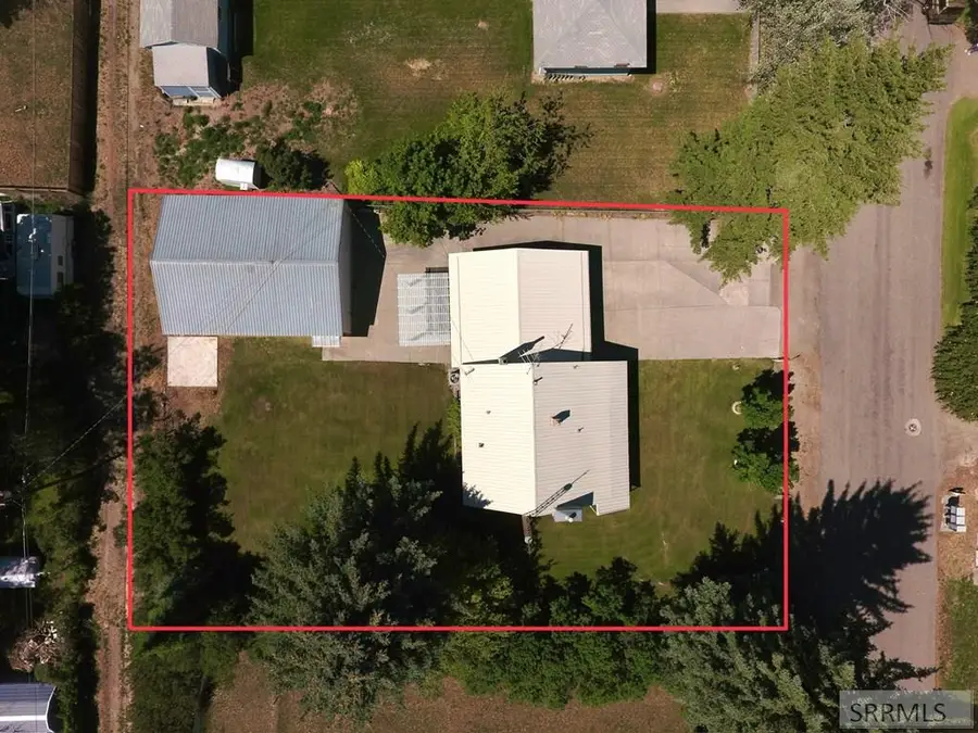 1887 N 36th E, Idaho Falls, ID 83401 - #3