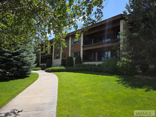 457 Parkway Circle, IDAHO FALLS, ID 83401