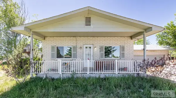 840 665 E, BASALT, ID 83218