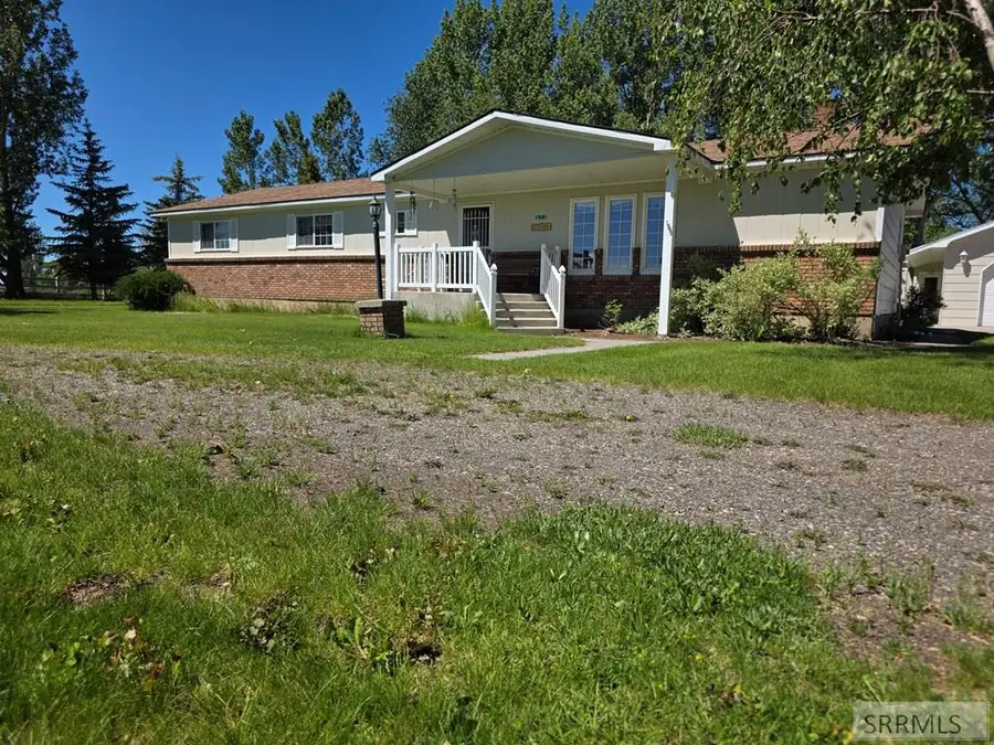 273 2450 E, Saint Anthony, ID 83445 - #3