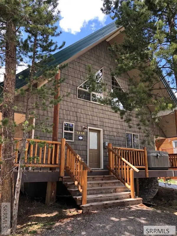 4238 Grandview Drive, ISLAND PARK, ID 83429