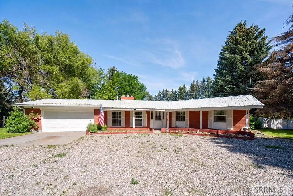 2325 26 W, Idaho Falls, ID 83402 - #1